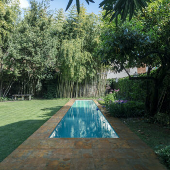 40 ROCKING OUTDOOR 40 ROCKING OUTDOOR